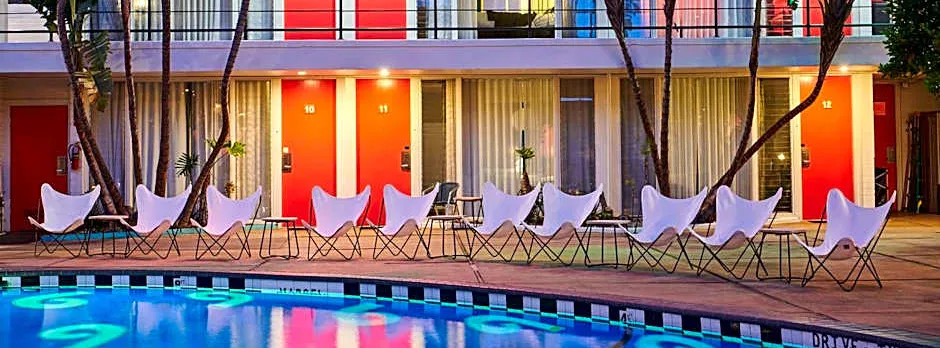 Phoenix Hotel
