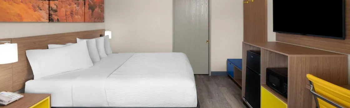 Days Inn by Wyndham Safford, Az