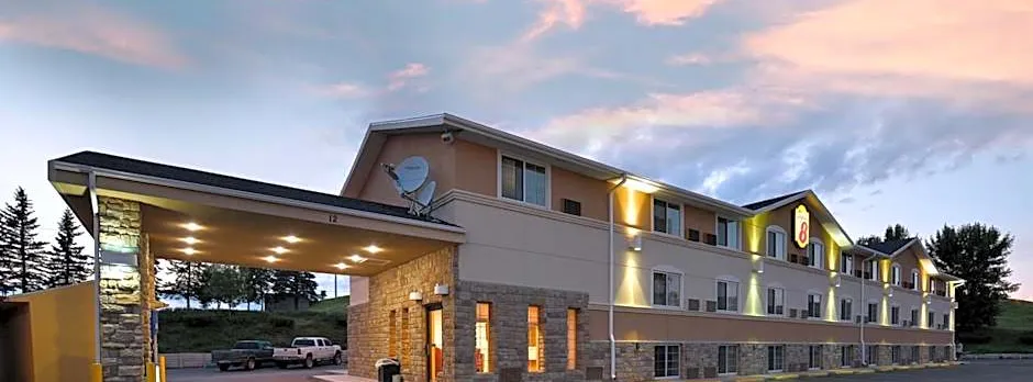 Super 8 by Wyndham Minot Airport