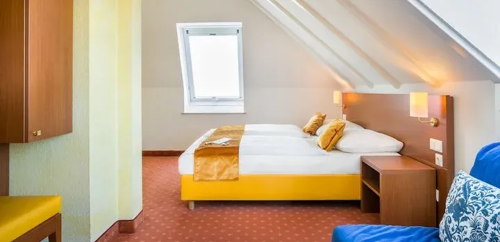Garner Hotel STUTTGART CITY CENTRE by IHG