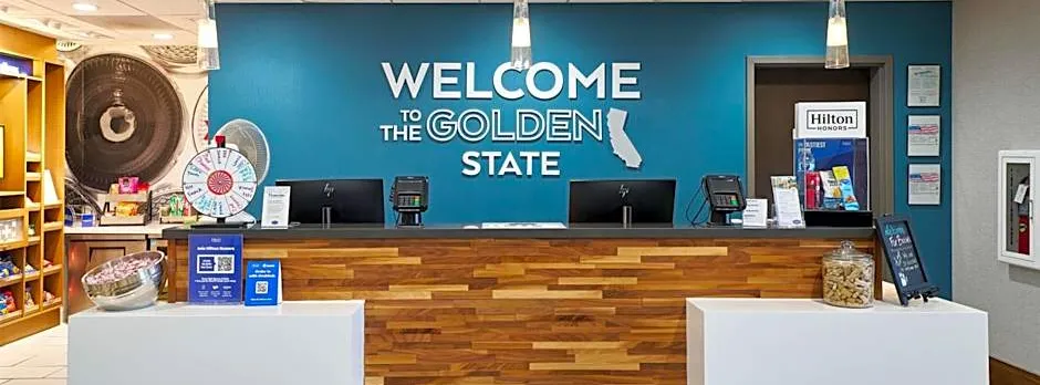 Hampton Inn & Suites Salinas
