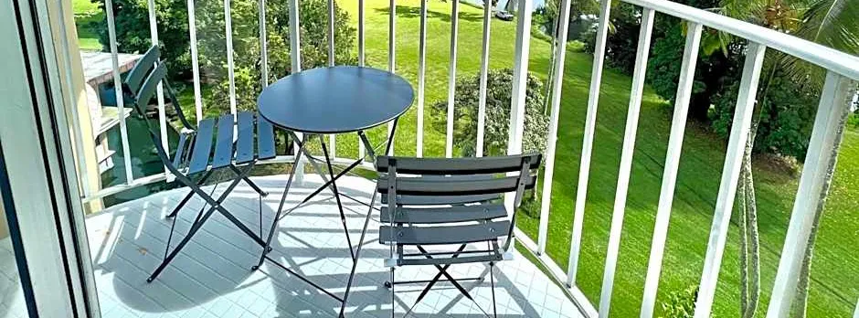Stunning Views Best location in Hilo 2BR modern Condo