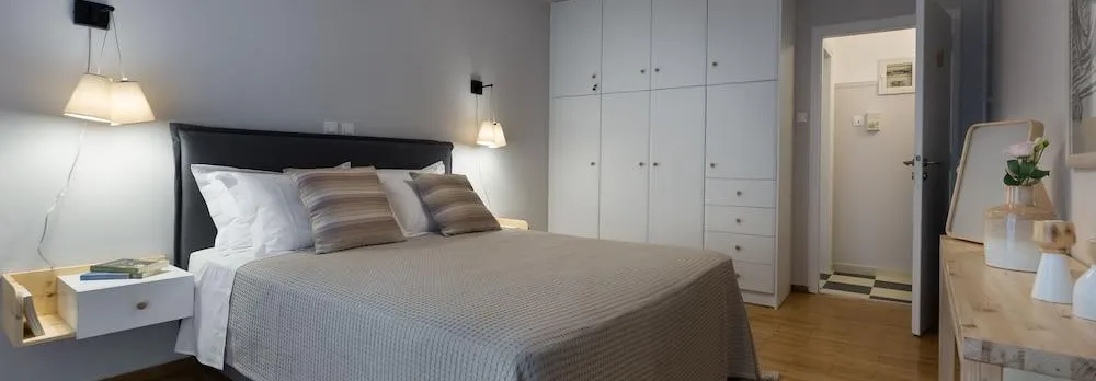 Absolute Athens Apartments