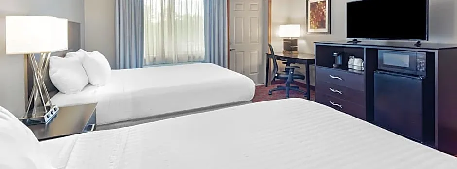 Baymont by Wyndham Brooklyn Center