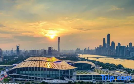 Guangzhou Wyndham Hotel (Zhongda Textile Market Wufeng Subway Station Store)