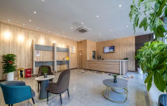Zhibo Hotel (Shanghai Jiayi Road Subway Station)