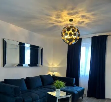 Penthouse Mira