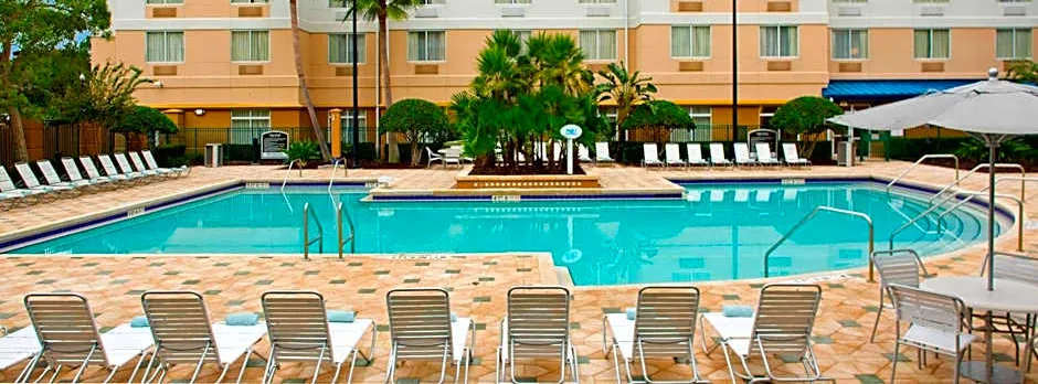 Fairfield Inn & Suites by Marriott Orlando Lake Buena Vista in the Marriott Village