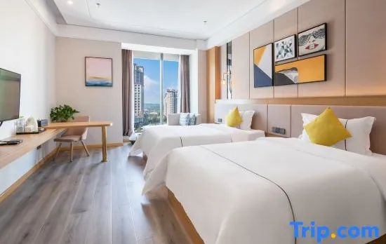 Huamu Hotel (Chengdu Shuangliu International Airport SF Metro Station Branch)