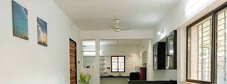 Hotel Lotus Guest House
