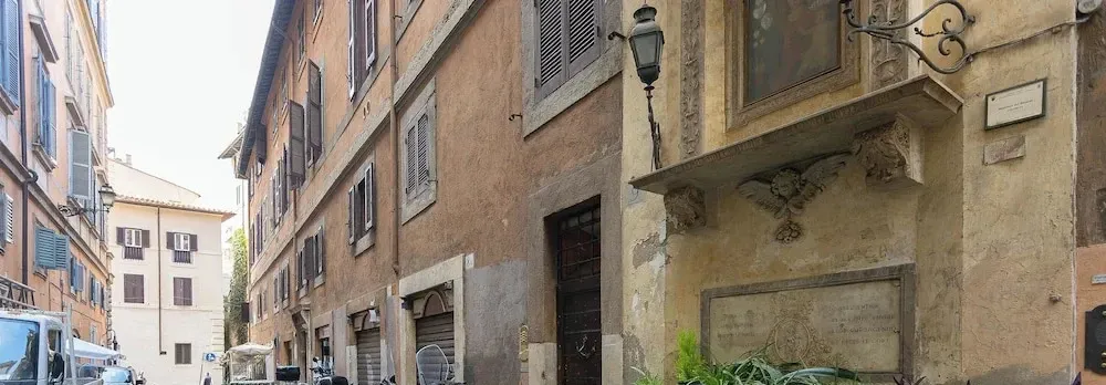Rental in Rome Ciambella Art Home