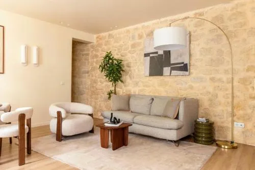 Spacious apartment - 3BR-8P - Moulin Rouge