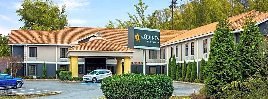La Quinta Inn & Suites by Wyndham Radford