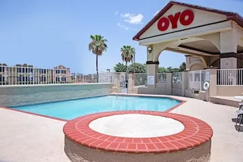 OYO Hotel McAllen Airport South