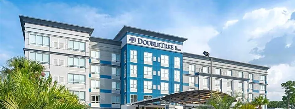DoubleTree by Hilton Brunswick
