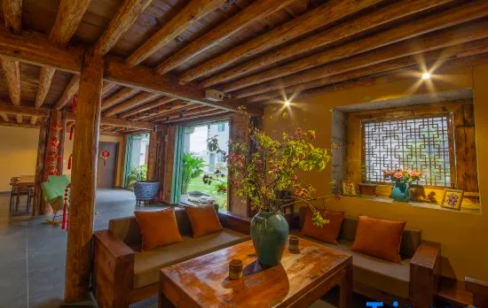 DALI Cuihuajia·Tapan Qingfeng Linqi Yinluxury Treasure Courtyard