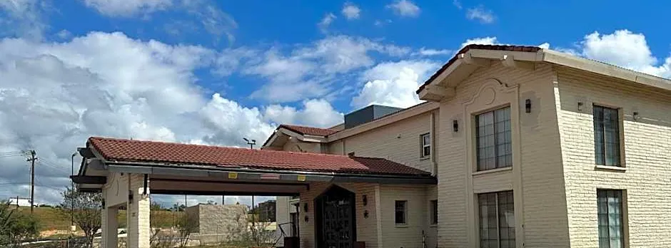 Super 8 by Wyndham Nacogdoches Near University