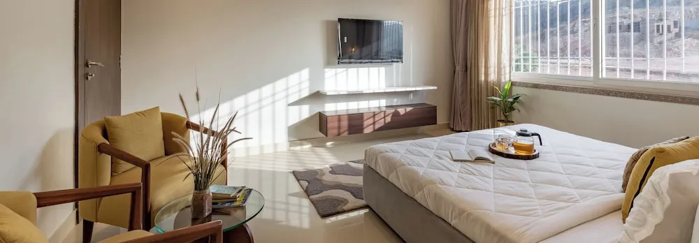 ELIVAAS Luxe Shourya Zenna 3 BHK
