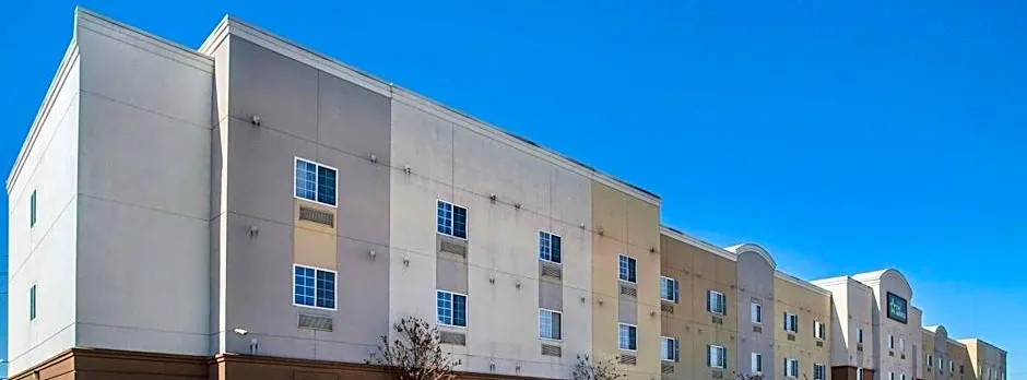 Extended Stay America Suites - Houston - IAH Airport
