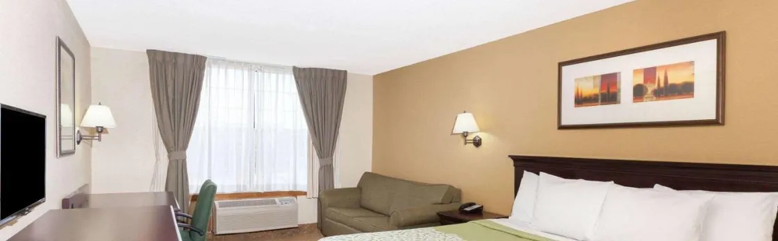 Days Inn & Suites by Wyndham Tucker/Northlake