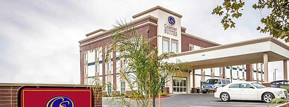 Comfort Suites Woodland - Sacramento Airport