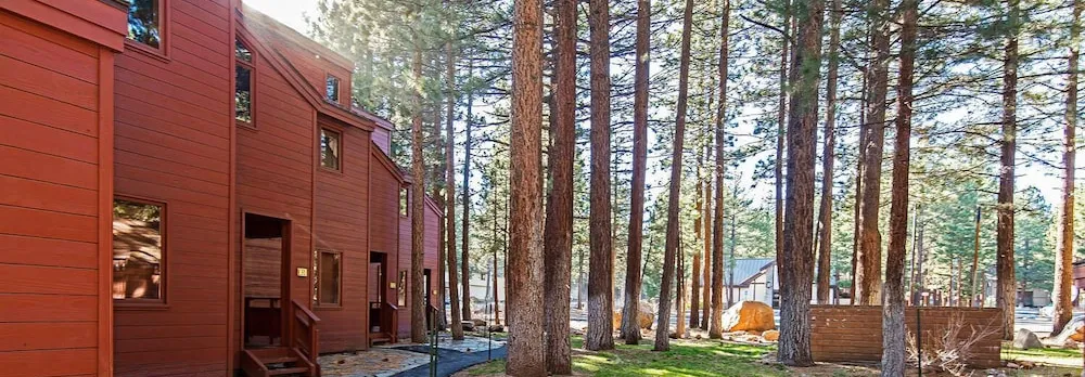 Winterset Woodland - Near Hike & Bike Trails!