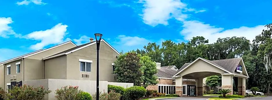 MainStay Suites Savannah Midtown
