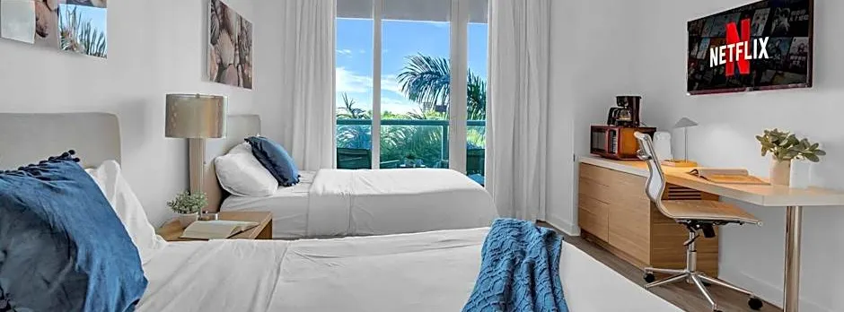 Spectacular Studio Amazing Amenities Bay View