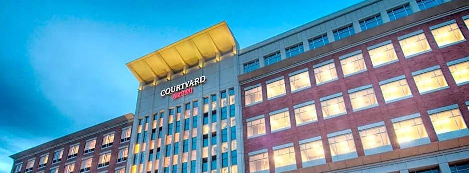 Courtyard by Marriott Greenville Downtown