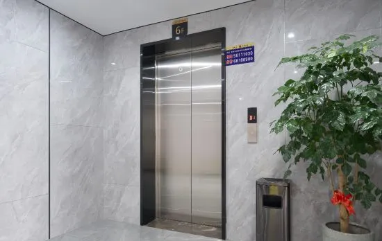 Yunjiangju Hotel ( ShangHai Zhoupu Wanda Plaza)