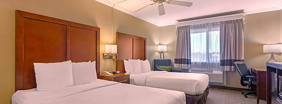 Comfort Inn & Suites Ocean Shores