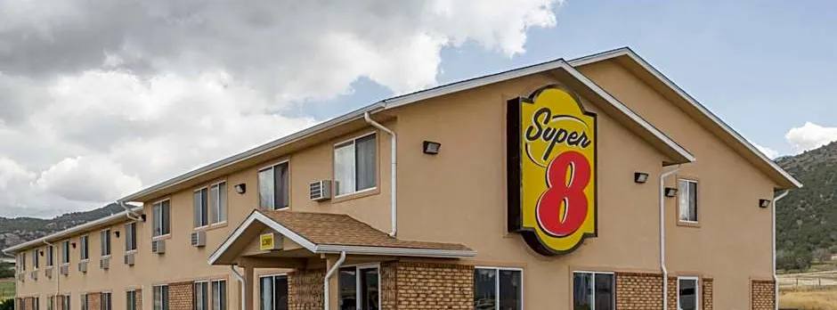 Super 8 by Wyndham Nephi