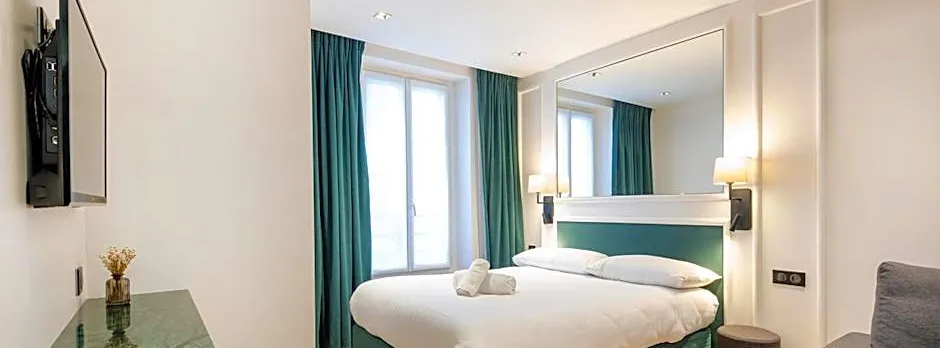 HOTEL AU COEUR DE REPUBLIQUE