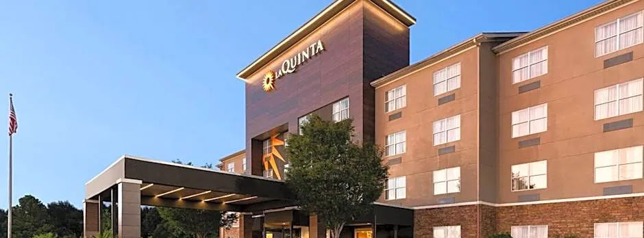 La Quinta Inn & Suites by Wyndham Montgomery