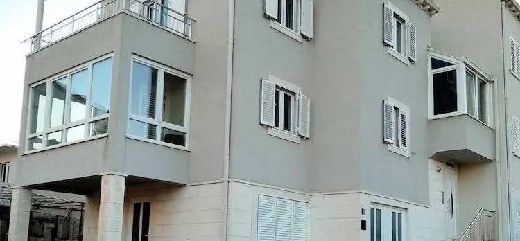 Apartments Ira
