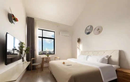 Dali Rongyuan Homestay (Erhai Caicun Branch)