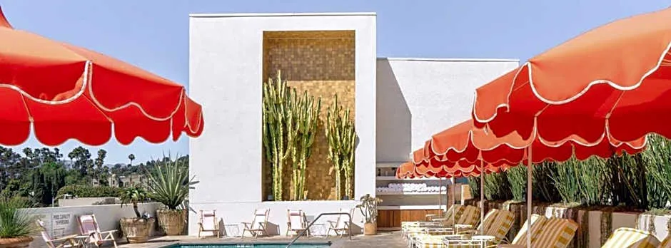 Silver Lake Pool & Inn