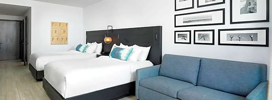 Wave Resort