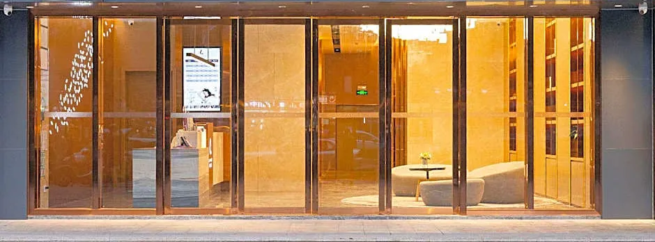 Lavande Hotel Guangzhou Knowledge City Hetangxia Metro Station