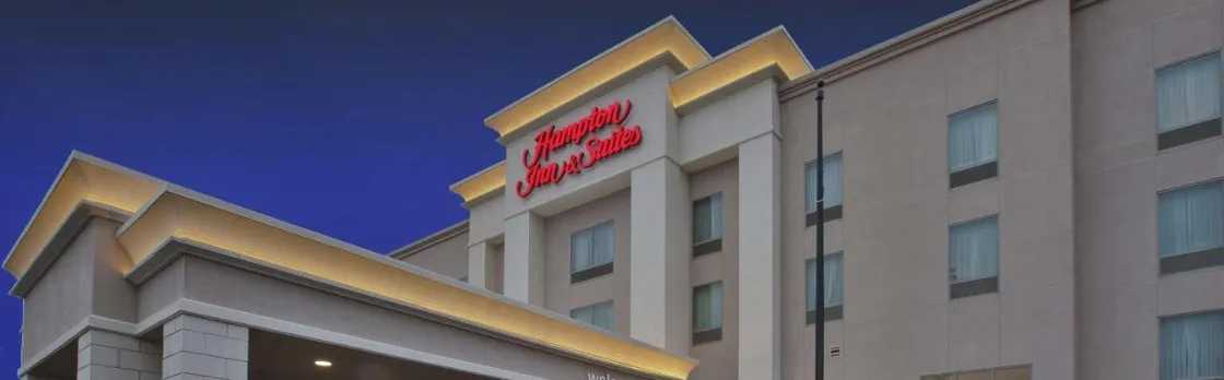 Hampton Inn & Suites Wichita-Northeast