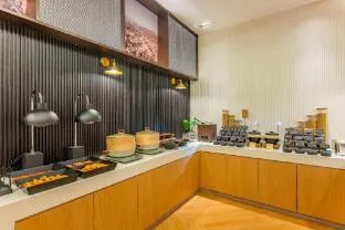 Atour Hotel Beijing Panjiayuan Shilihe