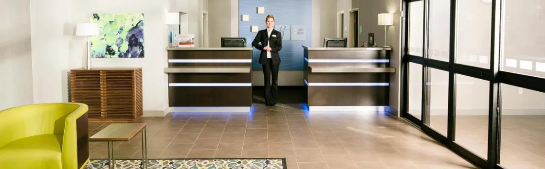 Holiday Inn Express & Suites Oklahoma City Downtown - Bricktown