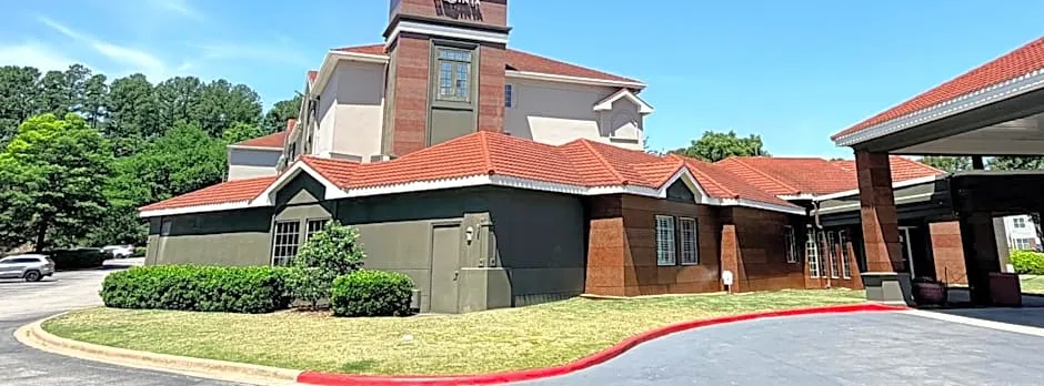 La Quinta Inn & Suites by Wyndham Birmingham Homewood