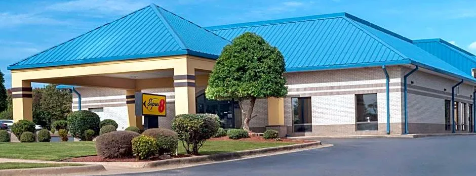 Super 8 by Wyndham North Little Rock/McCain