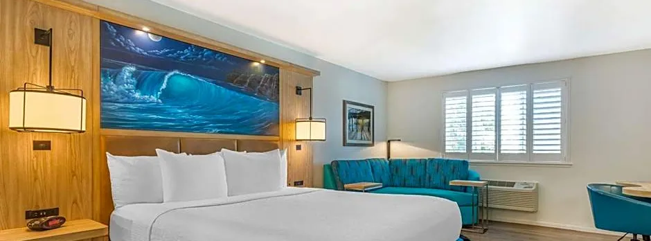 Best Western Plus Capitola By-The-Sea Inn & Suites