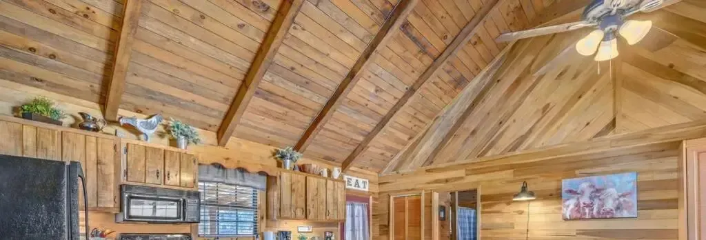 Beautiful View Log Cabin Fireplace Hot Tub Arcade Pool Fishing