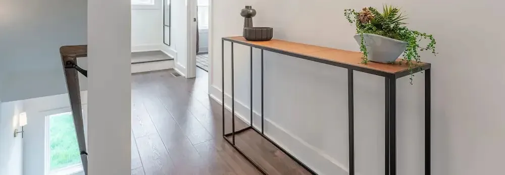 Luxe 4BR Retreat With Rooftop Fire Pit Garage