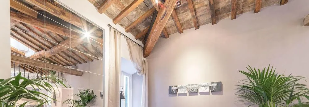 Navona Luxury & Charming Apartment