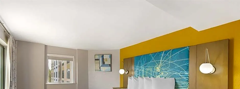 Best Western Plus Raleigh Crabtree Valley Hotel