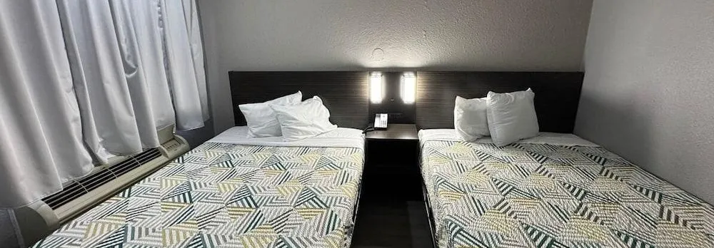 Motel 6 Bismarck